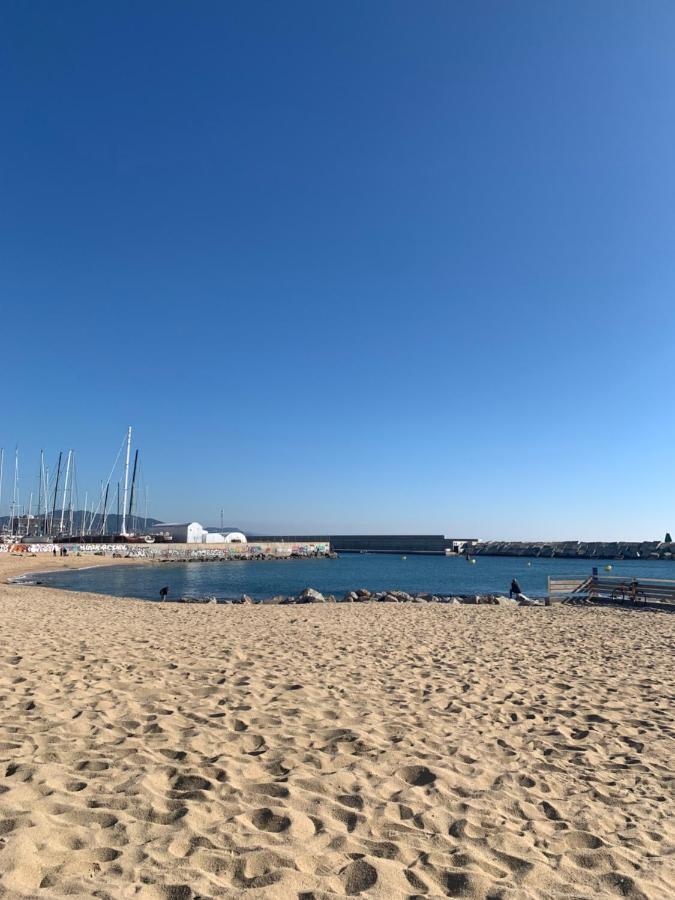 Badalona Beach Apartment Zewnętrze zdjęcie